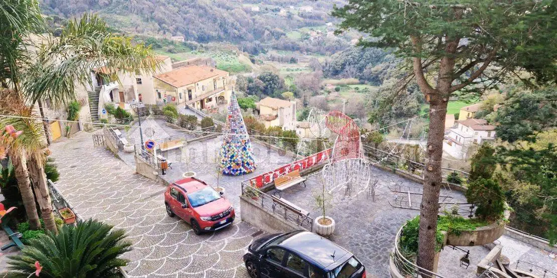 Appartamento in vendita a Sangineto