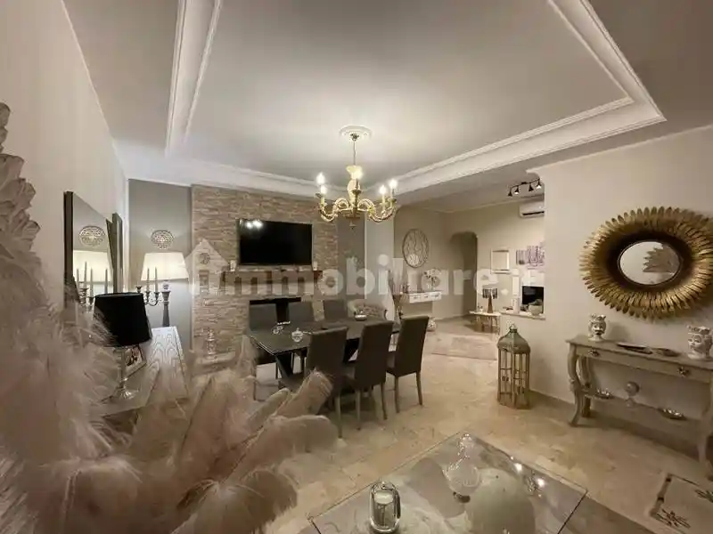 Appartamento in vendita a Palermo
