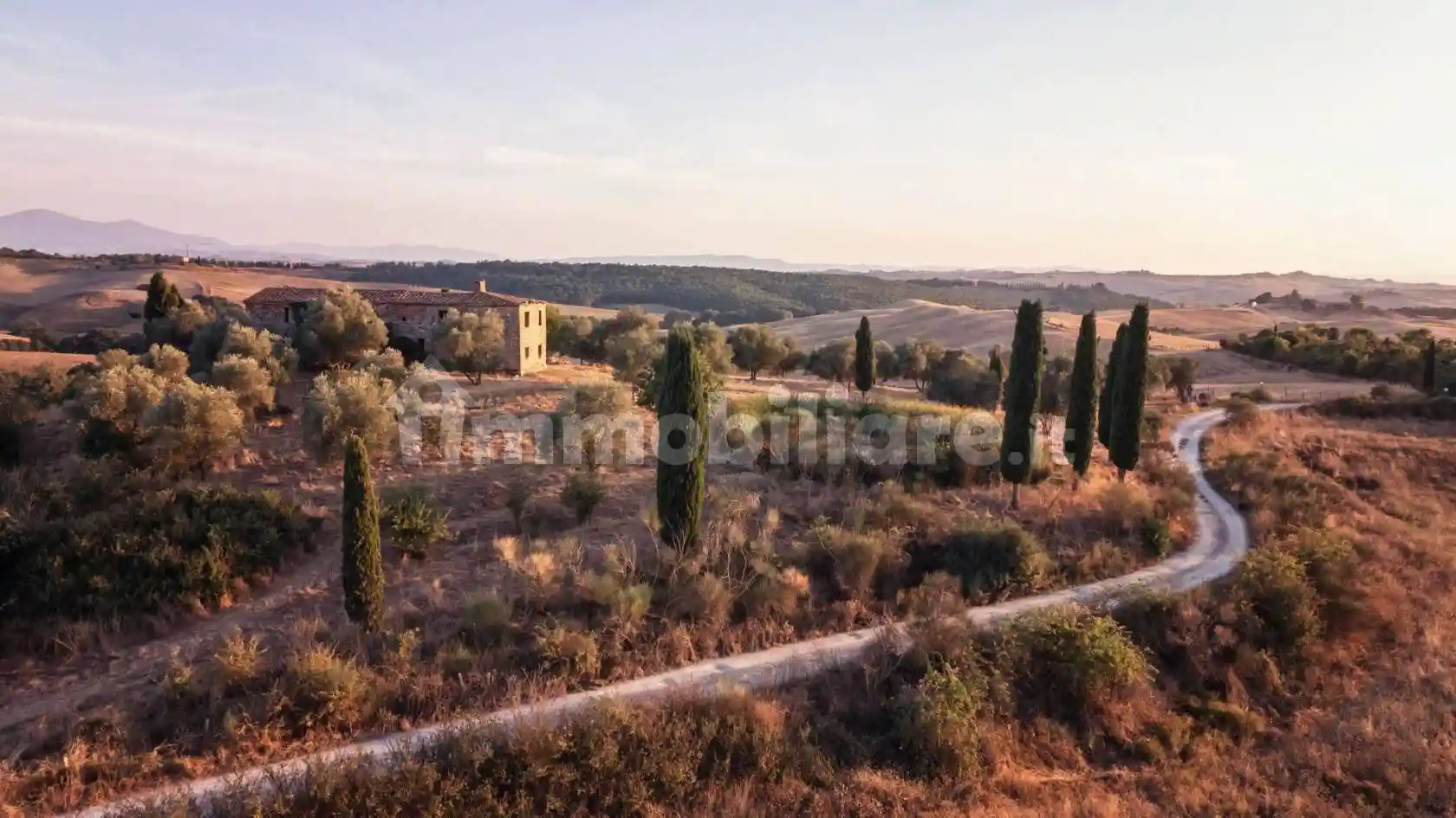 Rustico - Casale in vendita a Asciano