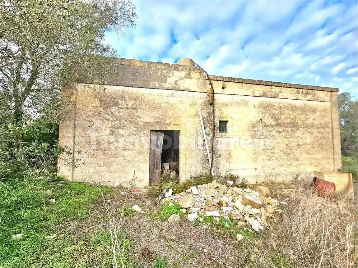 Rustico - Casale in vendita a San Vito dei Normanni