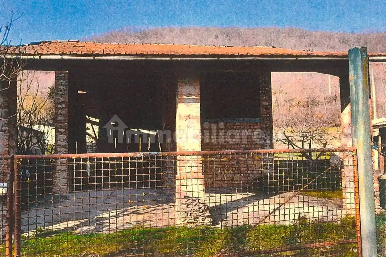 Rustico - Casale in vendita a Bobbio