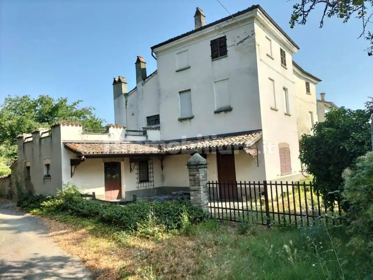 Rustico - Casale in vendita a Vigolzone