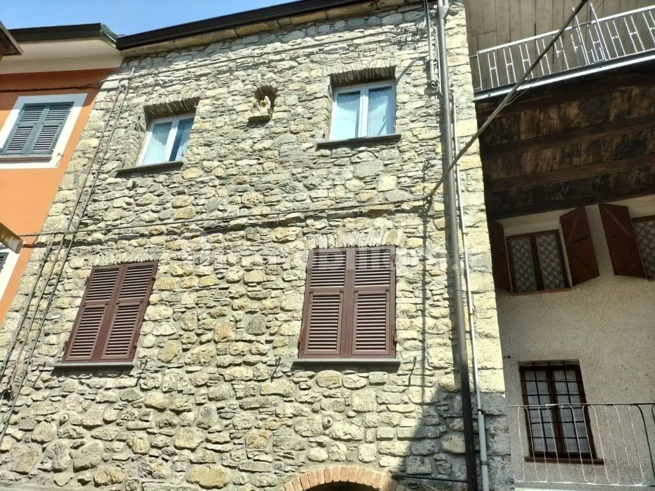 Appartamento in vendita a Ottone