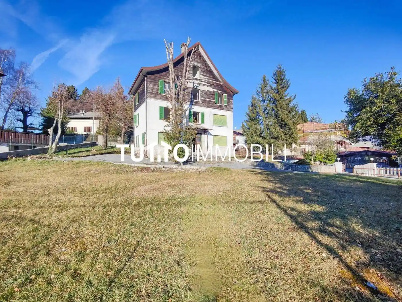 Villa in vendita a Selvino