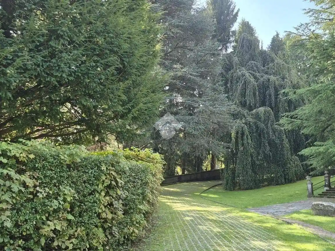 Appartamento in vendita a Alta Valle Intelvi