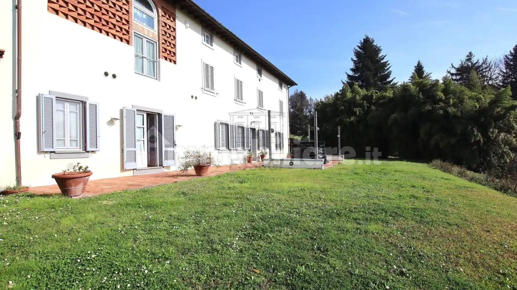 Villa in vendita a Lucca