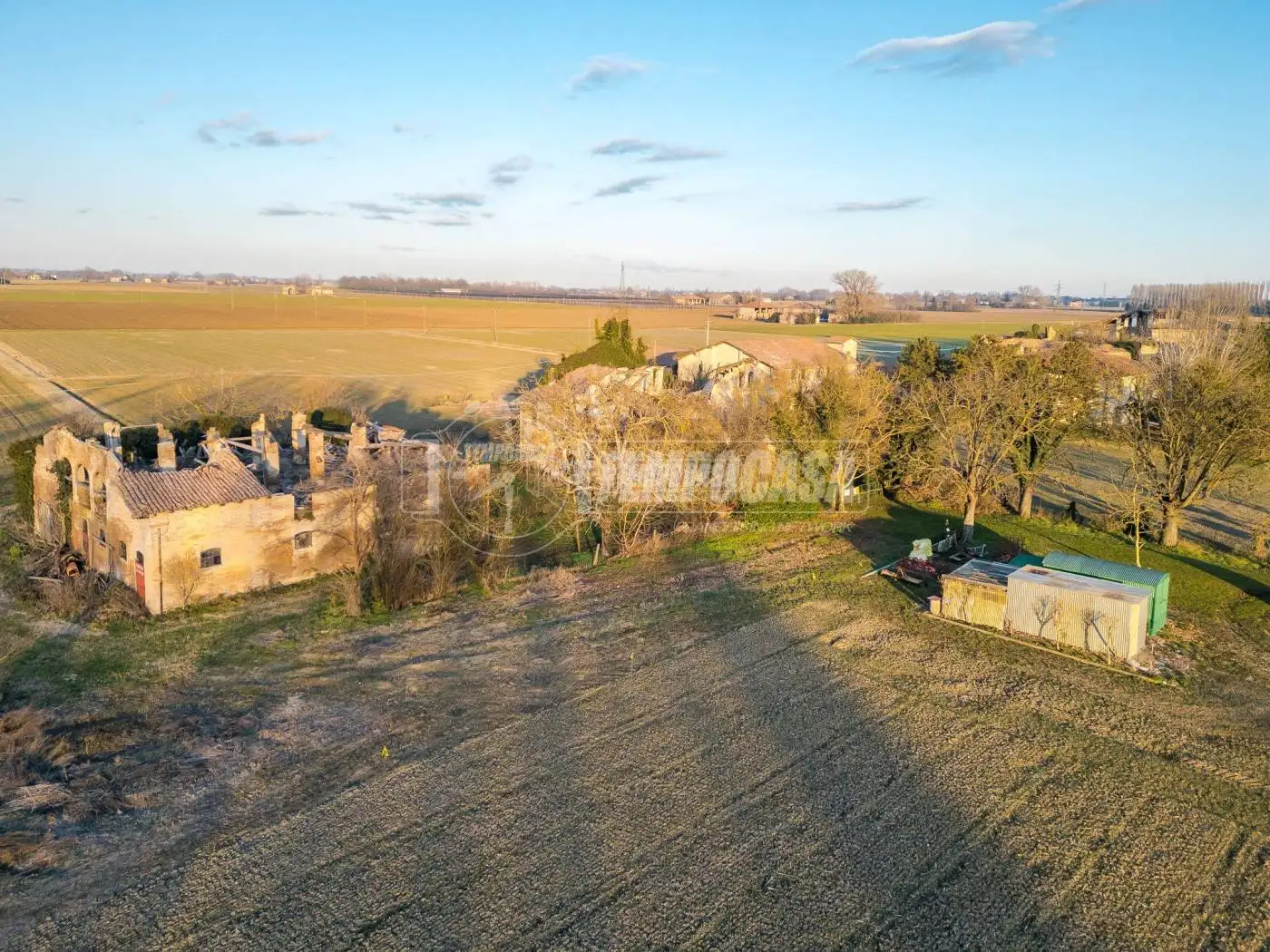 Rustico - Casale in vendita a San Pietro in Casale