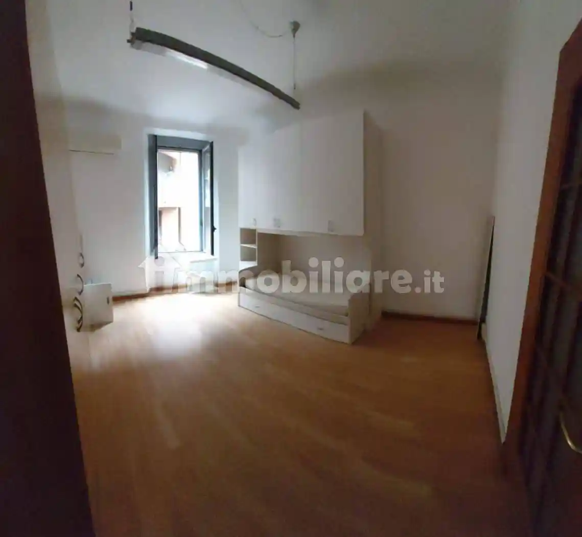 Bilocale via Giuseppe Garibaldi 27, Corsico - foto 3