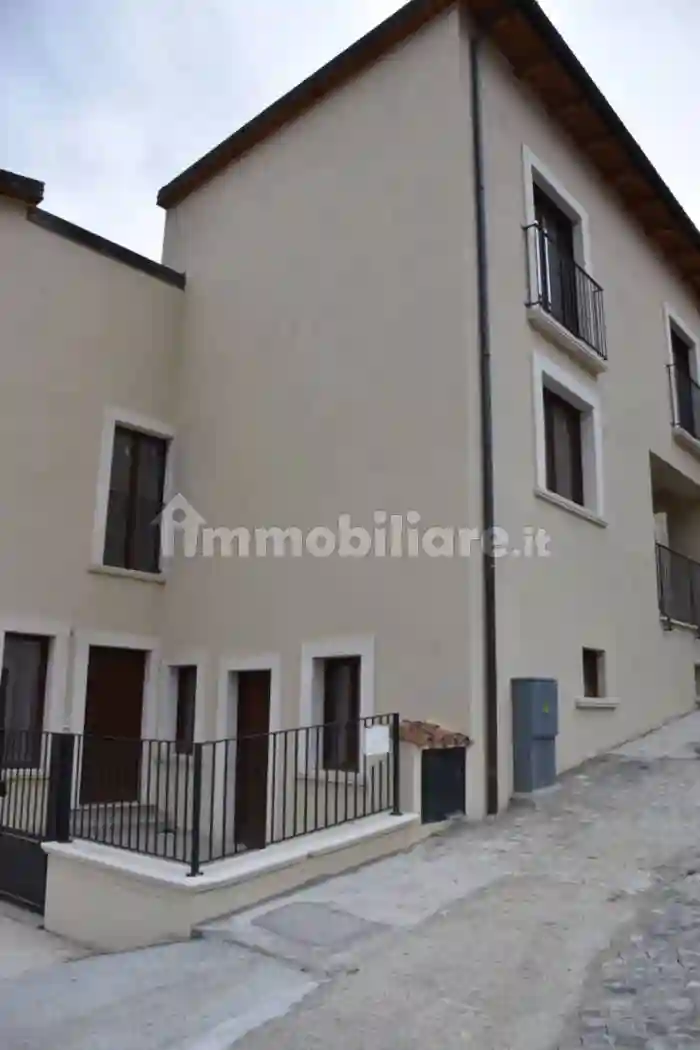 Terratetto unifamiliare via Vallecupa 4, Fagnano Alto - foto 4