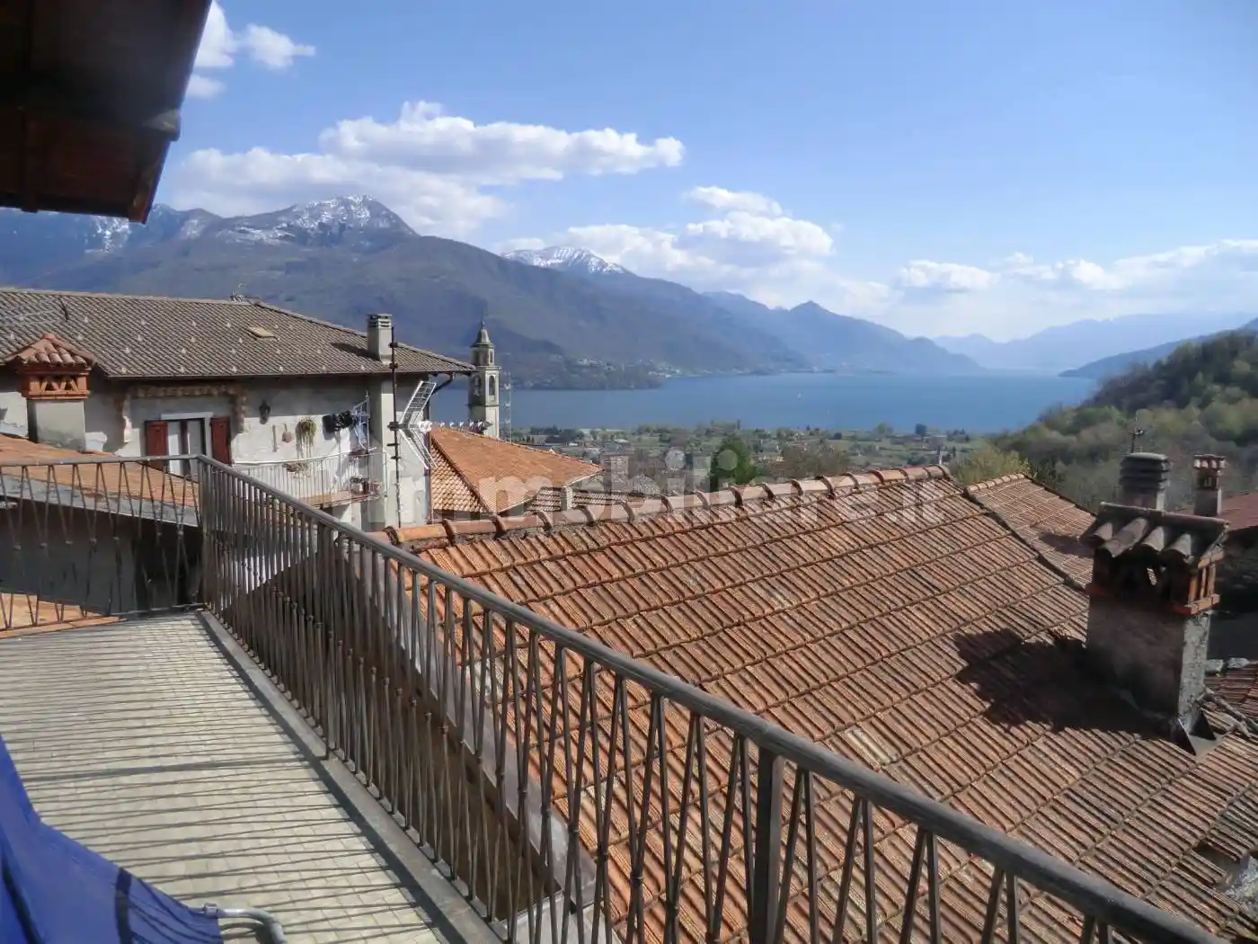 Appartamento in vendita a Gravedona ed Uniti