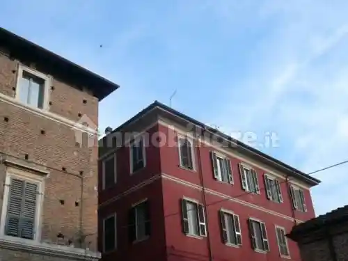 Appartamento in vendita a Piacenza