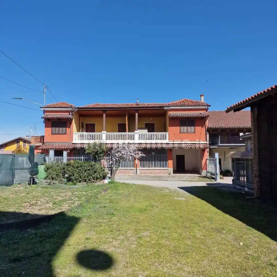 Rustico - Casale in vendita a Centallo