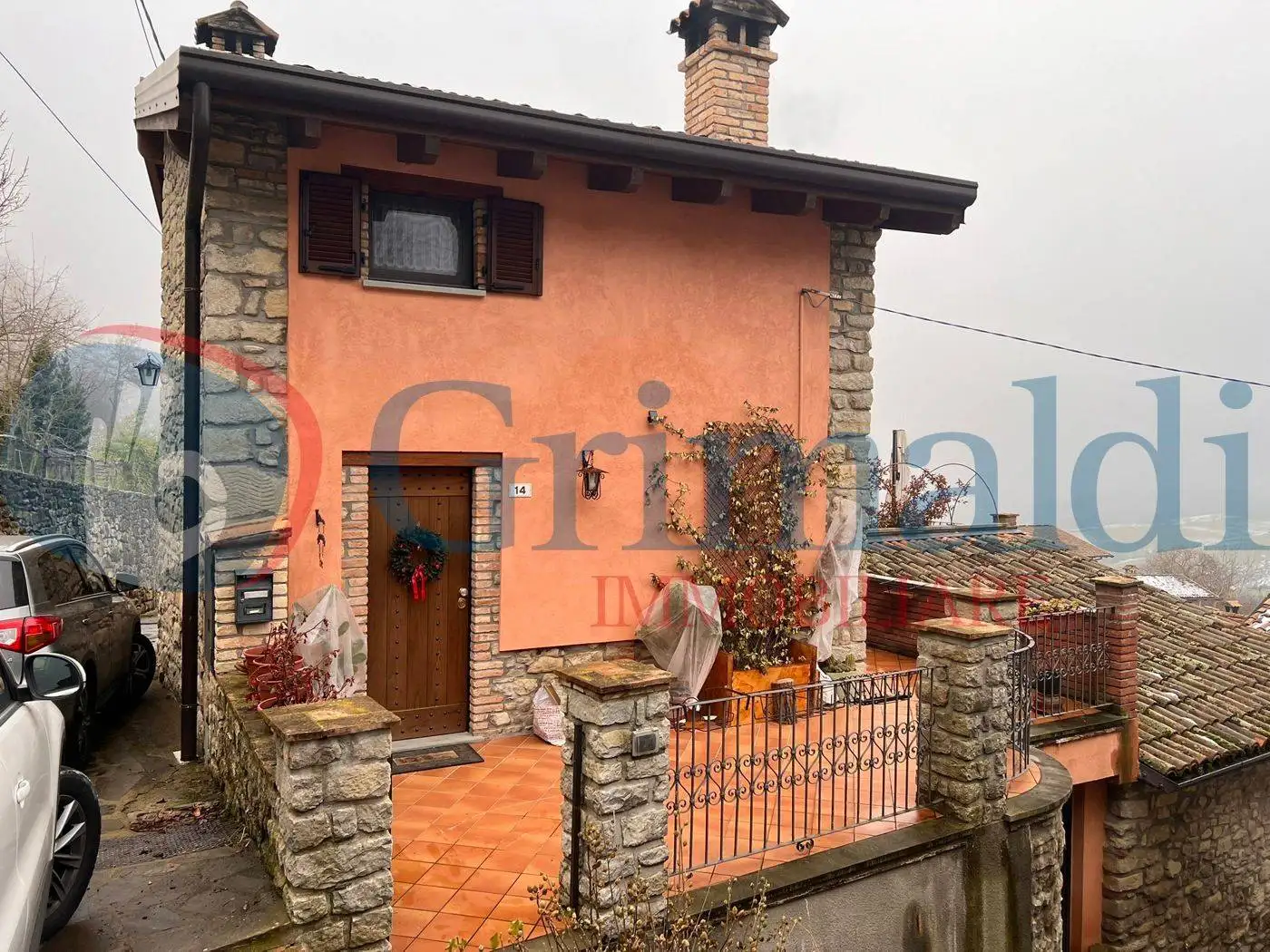 Casa indipendente in vendita a Colli Verdi