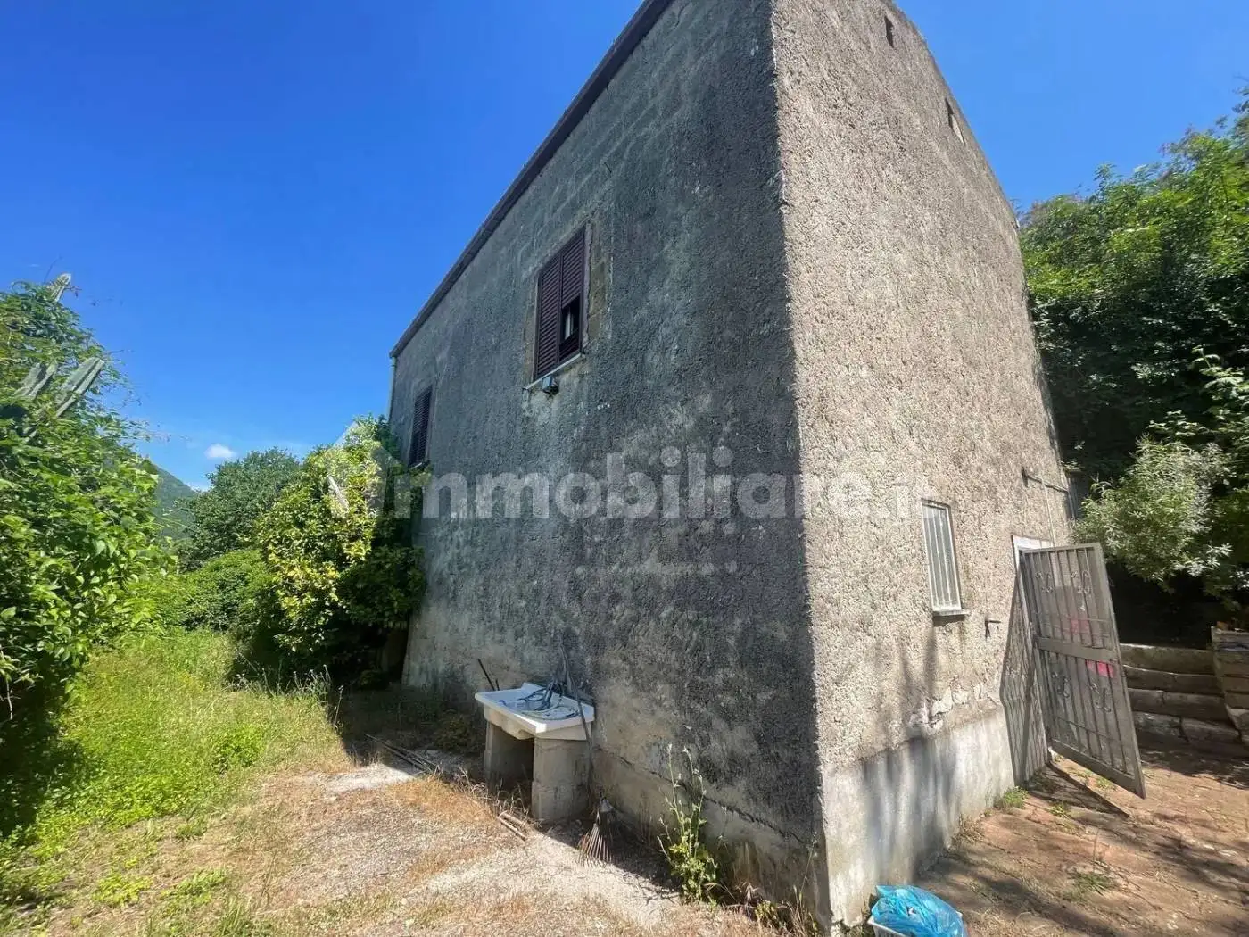 Villa in vendita a Castel di Sasso