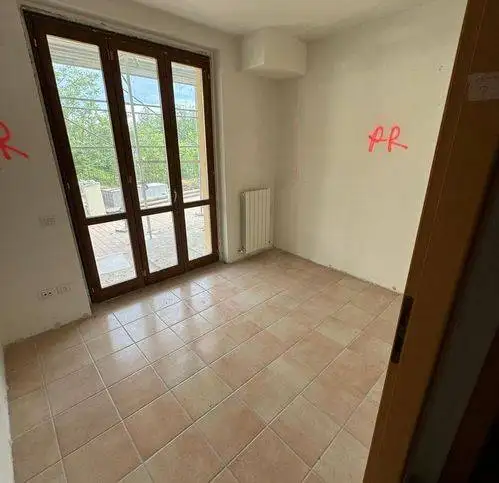 Trilocale piazza Xxiv Maggio 10, Centro, Caldarola - foto 4