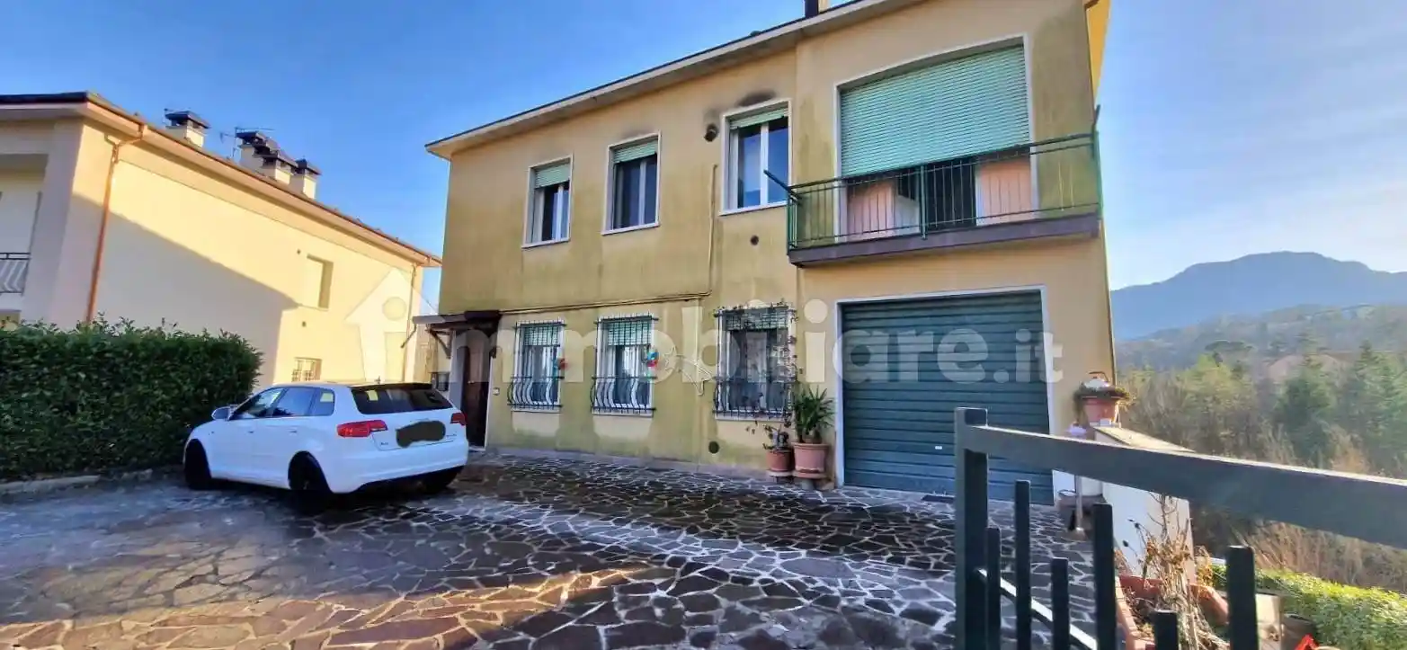 Appartamento in vendita a Alto Reno Terme