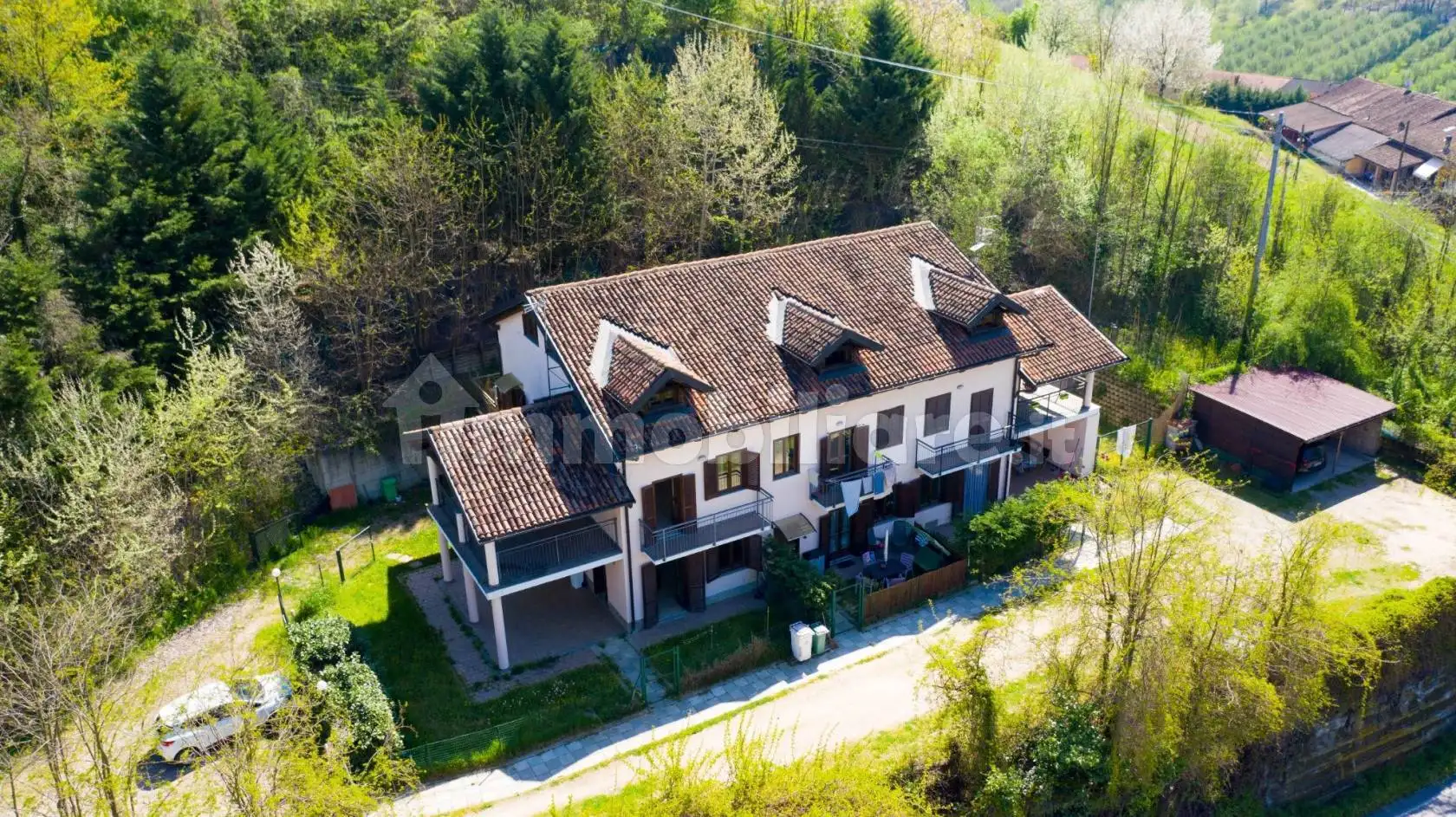 Palazzo - Edificio in vendita a Baldissero d'Alba