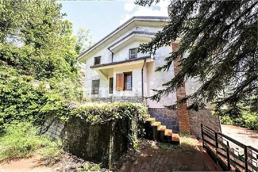 Villa in vendita a Petralia Sottana