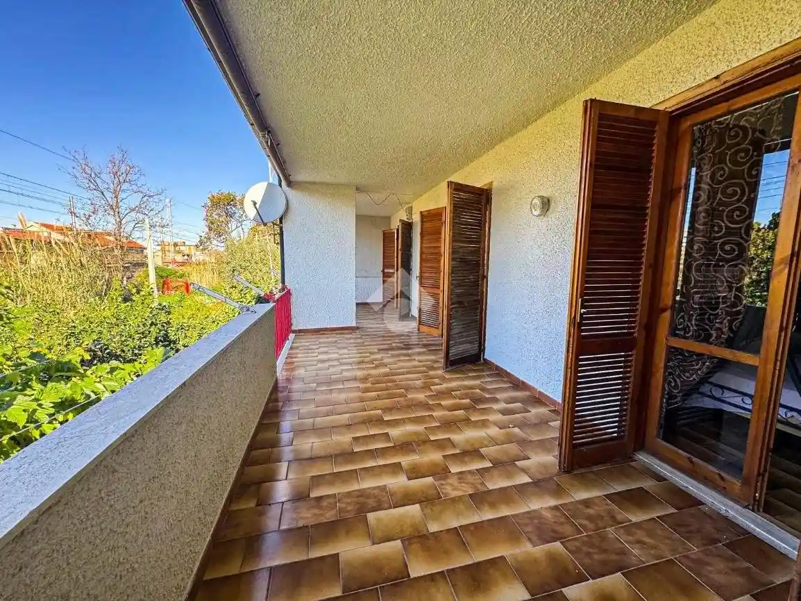 Appartamento SS 18 Tirrena Inferiore, Torremezzo Di Falconara, Falconara Albanese - foto 4