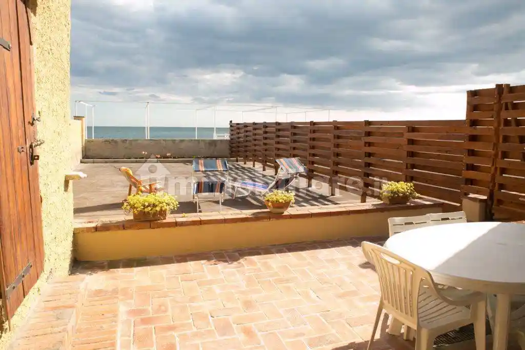 Trilocale via Arenile di Torre Flavia 25, Zona Domitilla, Ladispoli - foto 2