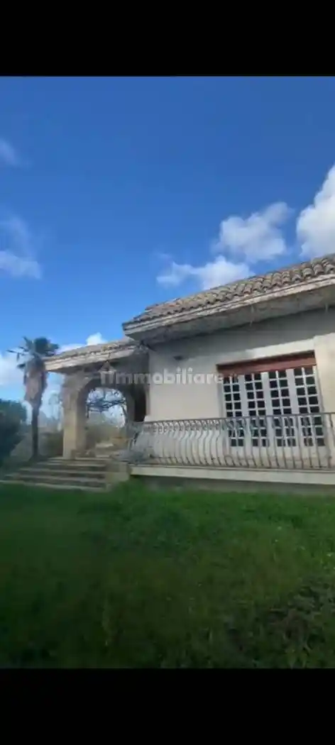 Villa in vendita a Matino