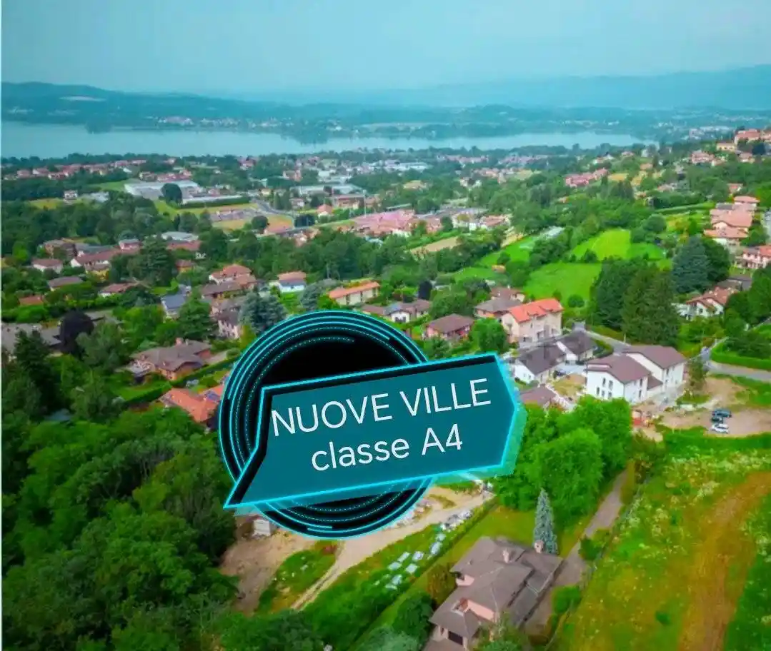 Villa in vendita a Varese