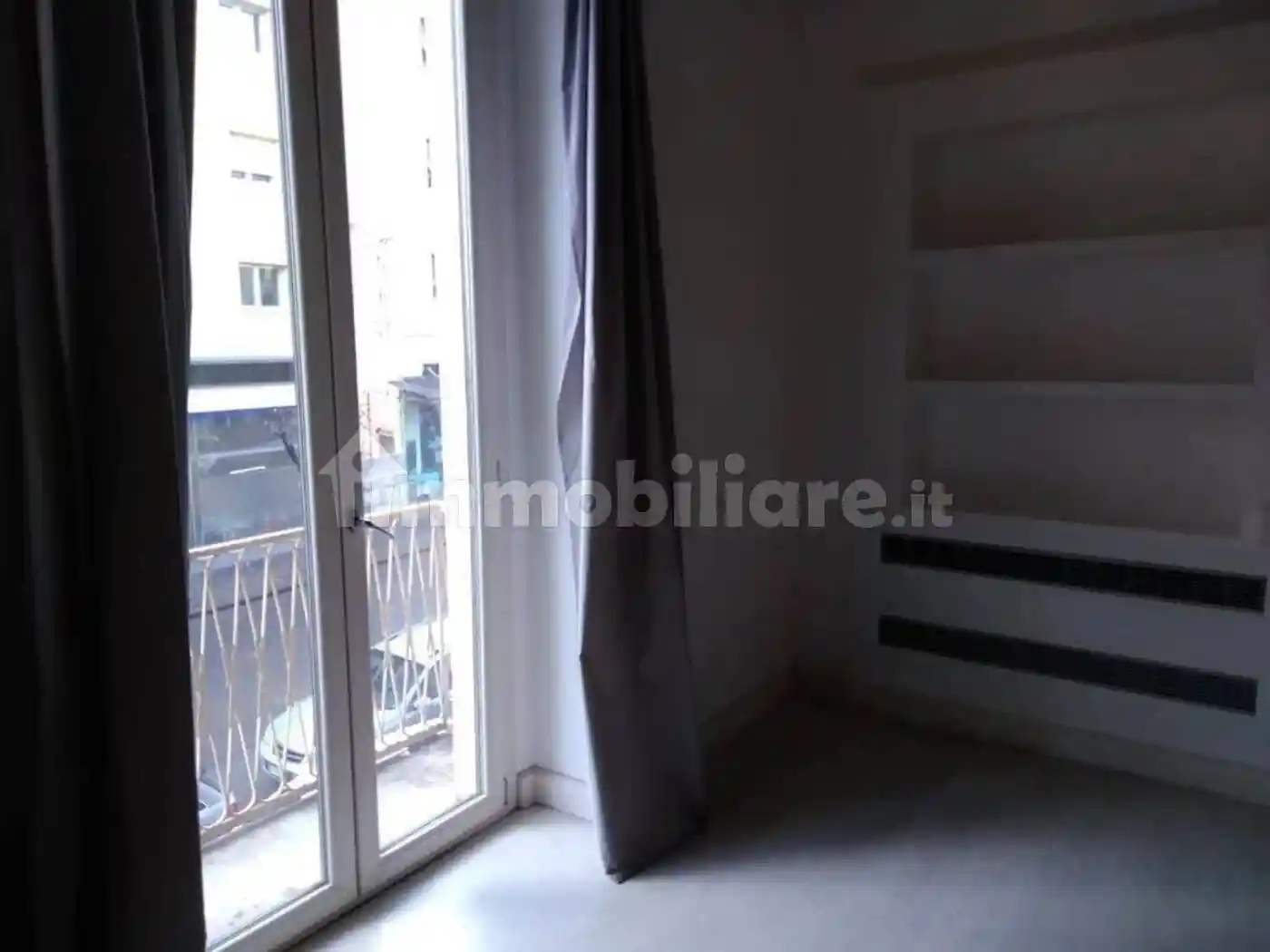 Trilocale buono stato, primo piano, Centro, Cosenza - foto 5