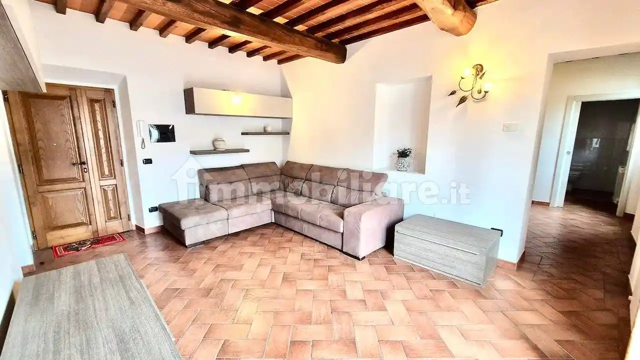 Casa indipendente in vendita a Montevarchi