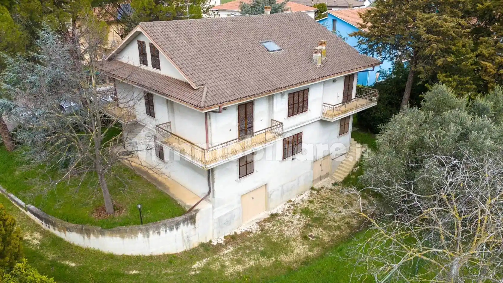 Villa in vendita a Montecassiano