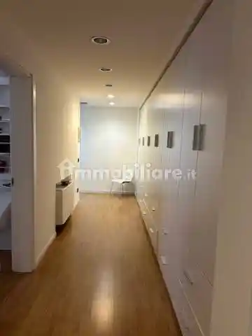 Palazzo - Edificio in affitto a Padova