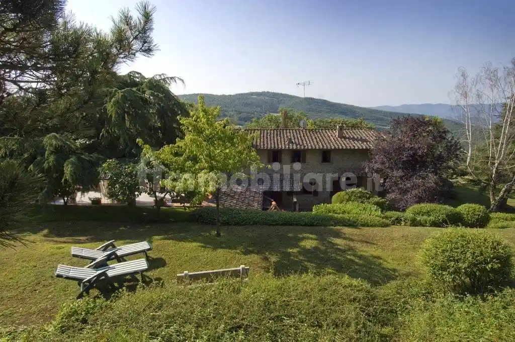 Villa unifamiliare, ottimo stato, 380 m², Via Fiorentina, Arezzo - foto 5