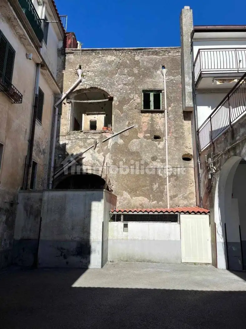 Appartamento in vendita a Cava de' Tirreni