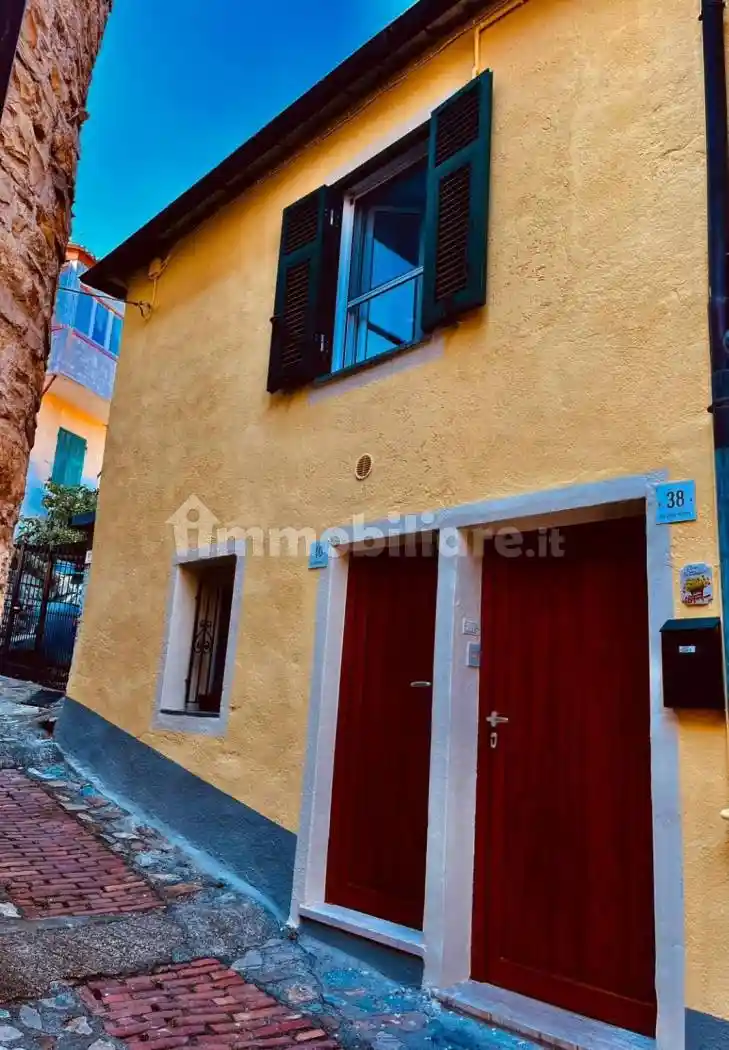 Trilocale via Coniugi Morchio, Centro, Villa Faraldi - foto 3