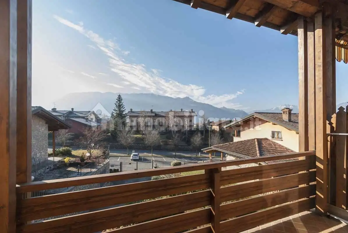 Appartamento in vendita a Songavazzo