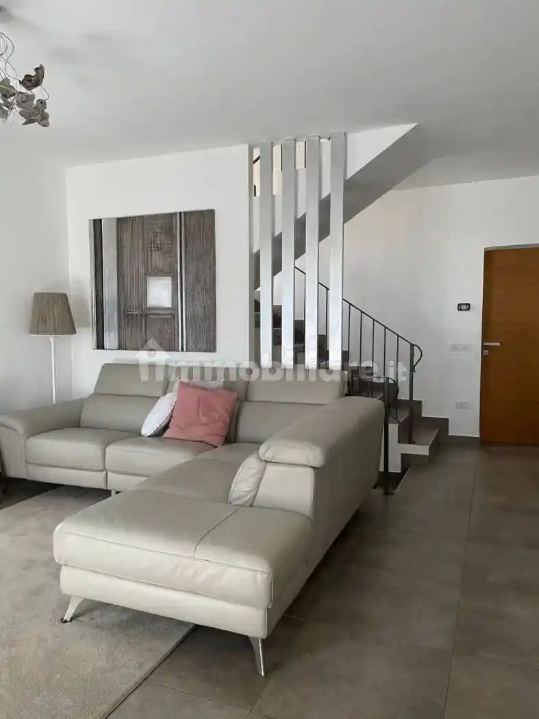 Casa indipendente in vendita a Montefiore Conca