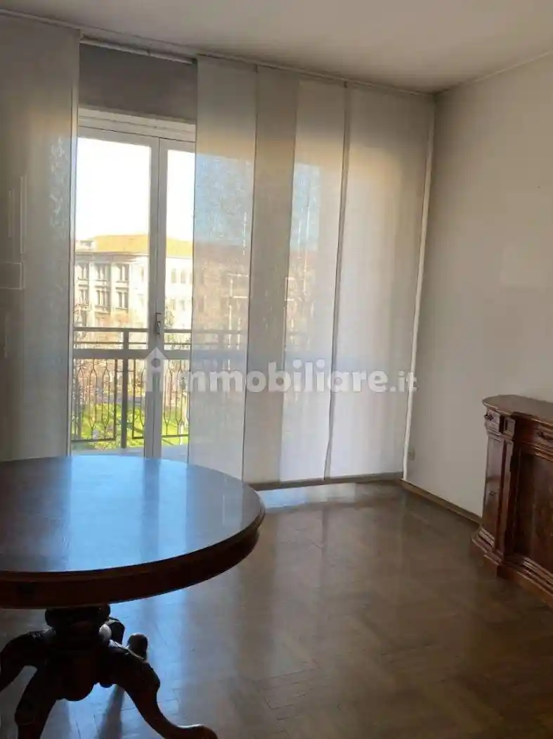 Trilocale piazzale Carlo Maciachini 11, Farini, Milano - foto 3