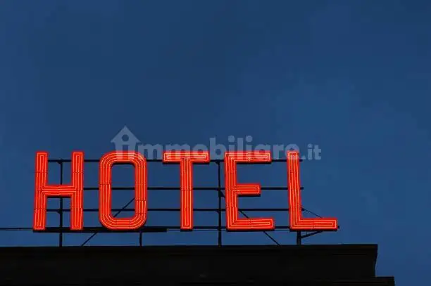 Palazzo - Edificio in vendita a Latina