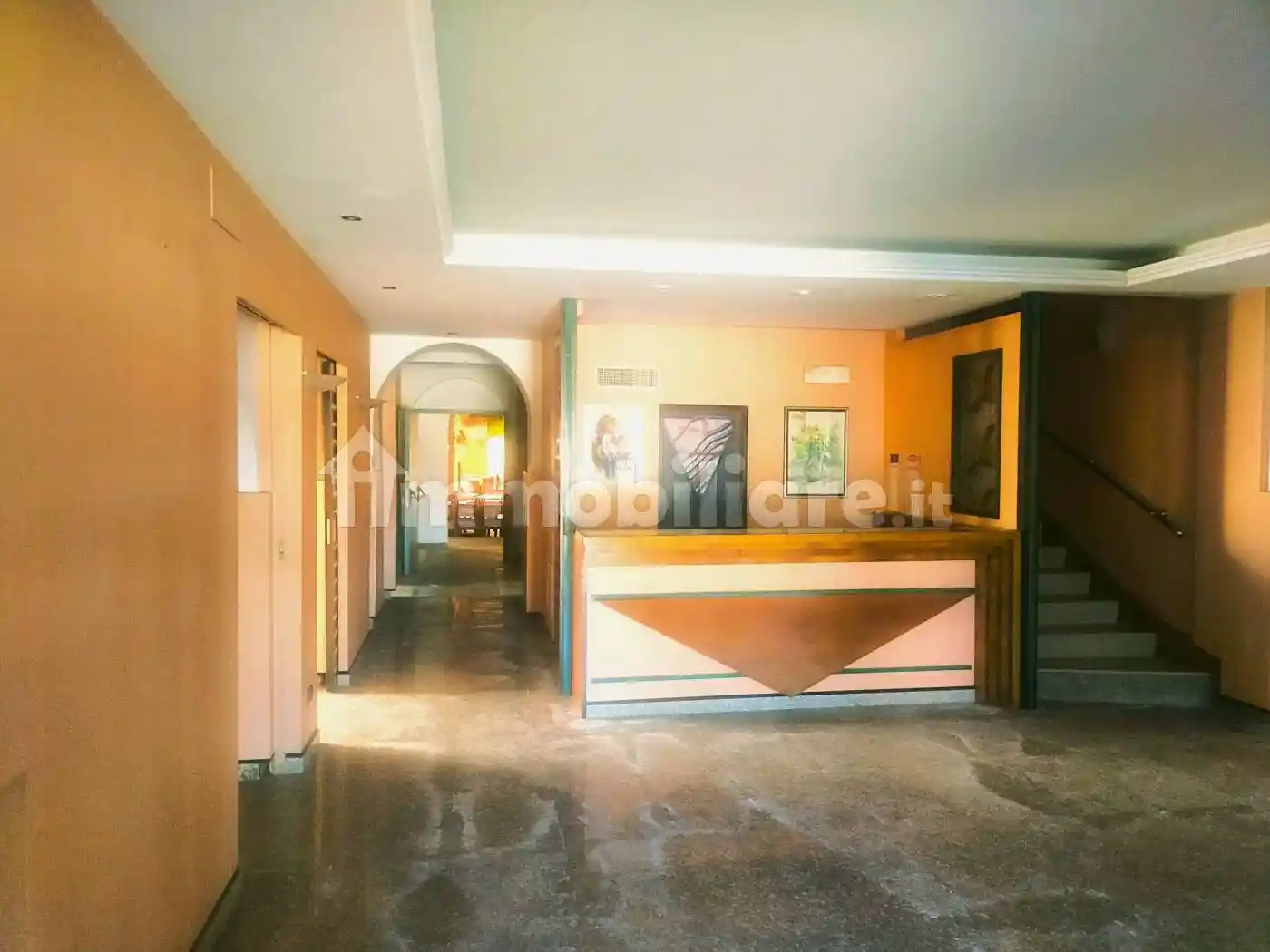 Palazzo - Edificio in Vendita - foto 2