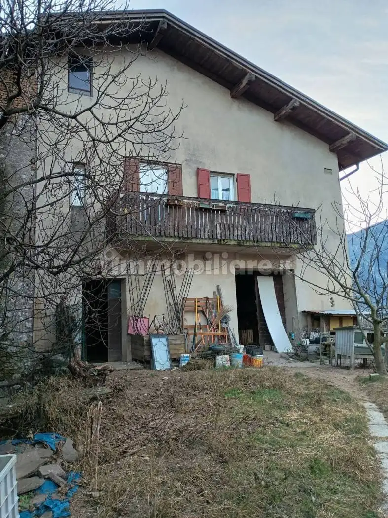 Casa indipendente in vendita a Terre d'Adige
