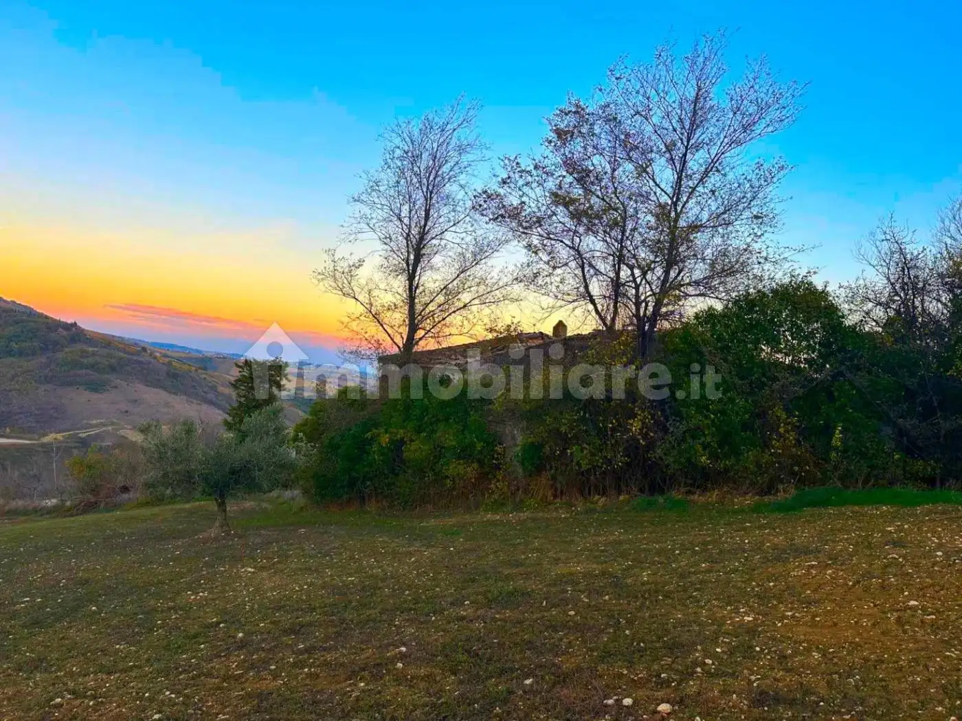 Rustico - Casale in vendita a Castilenti