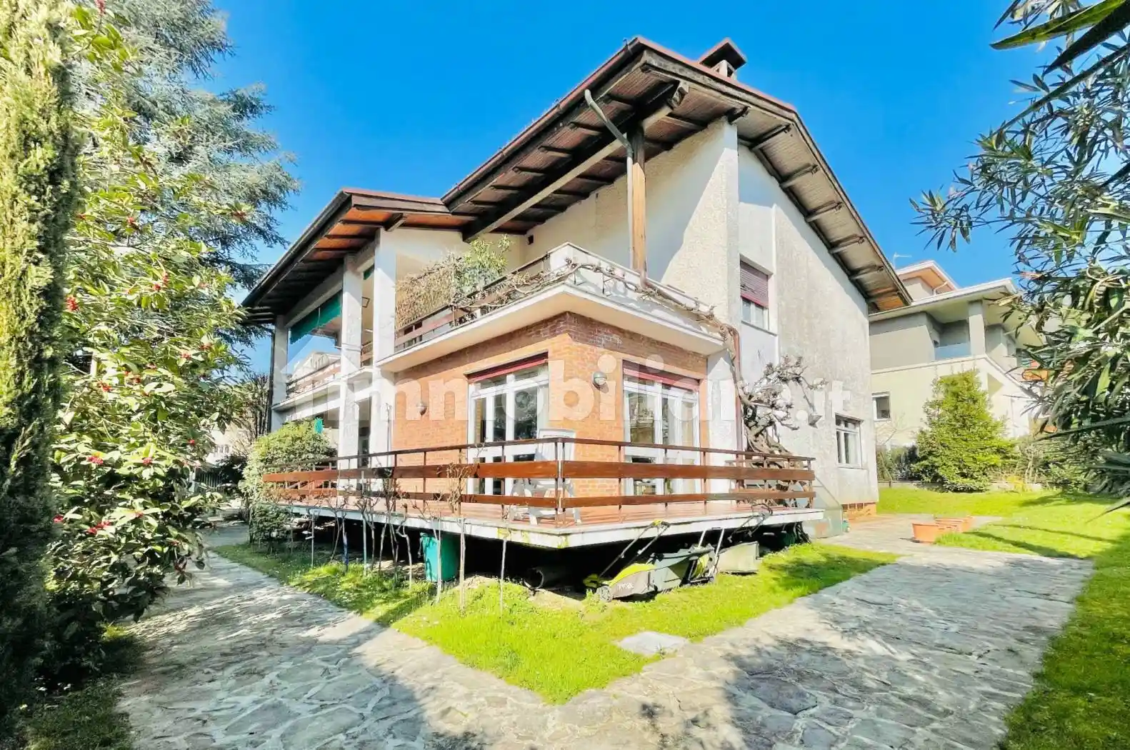 Villa in vendita a Brescia