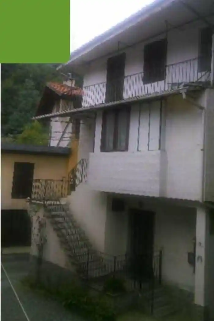Casa indipendente in vendita a Rocca Canavese