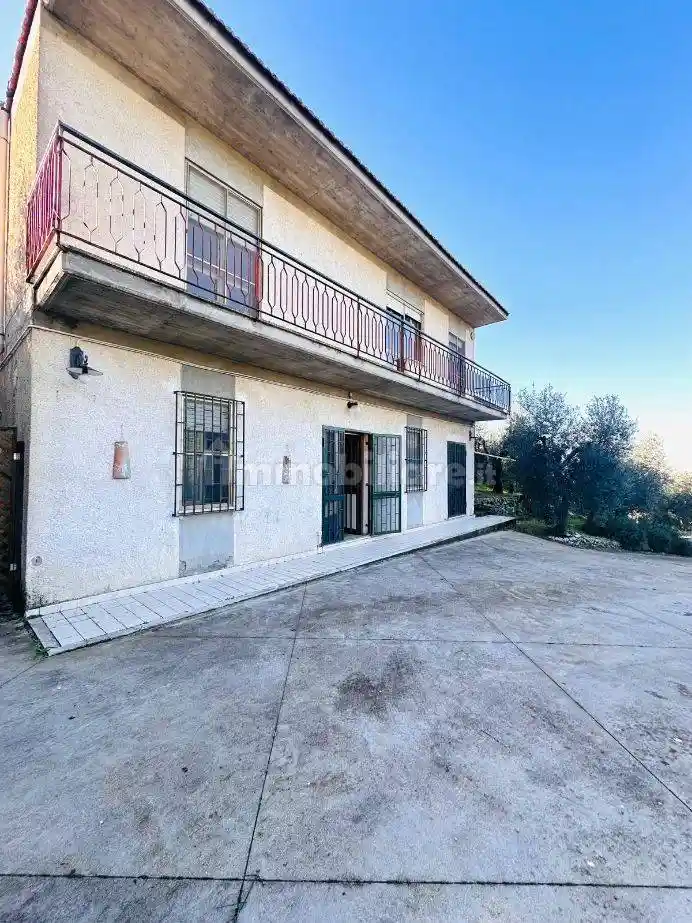 Villa in vendita a Sonnino