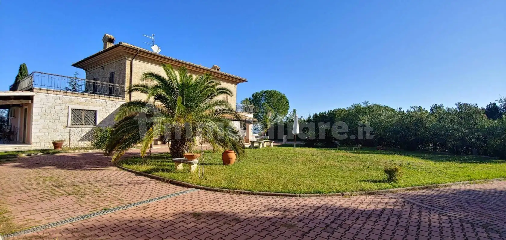 Villa unifamiliare Contrada Tronto, Ancarano - foto 2