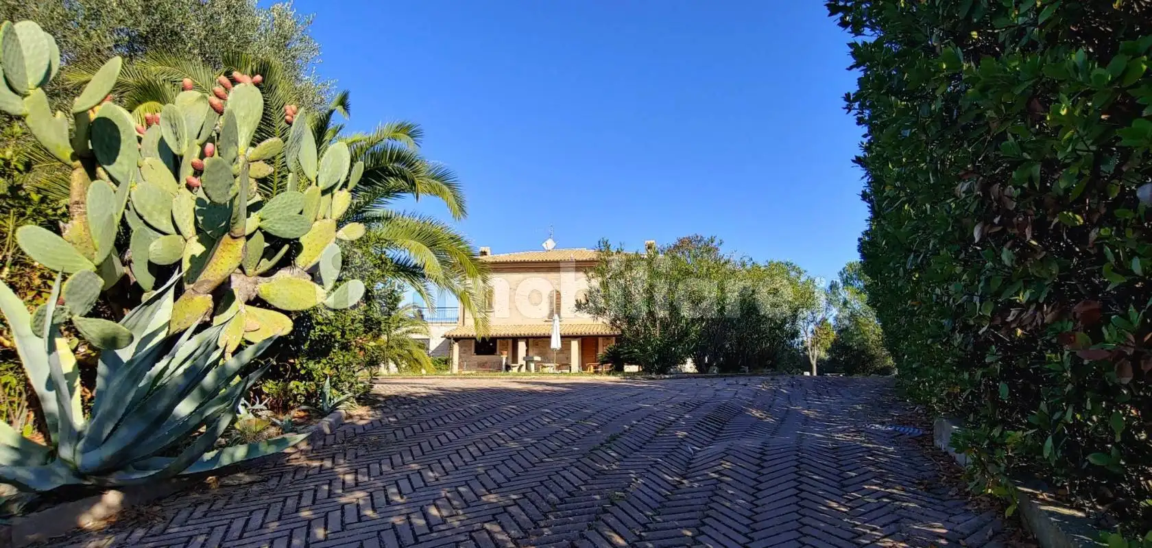 Villa unifamiliare Contrada Tronto, Ancarano - foto 4