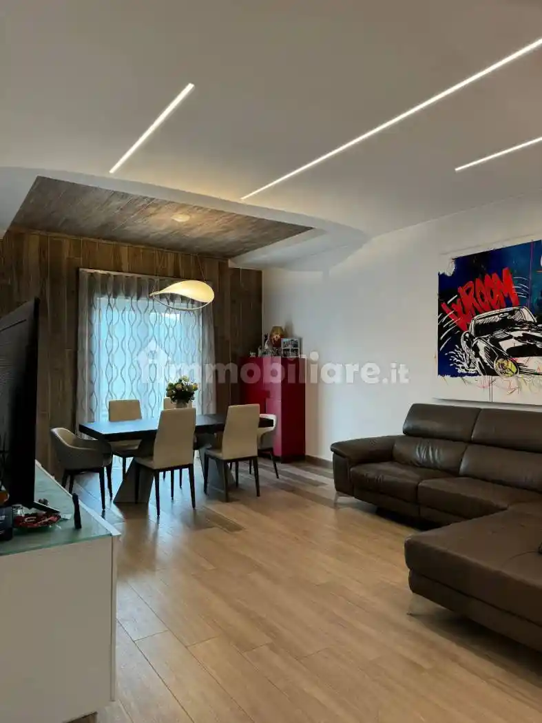 Villa bifamiliare via Filippo Vittoria 50, Avella - foto 5