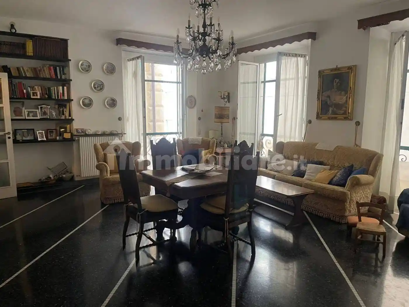 Appartamento in vendita a Genova