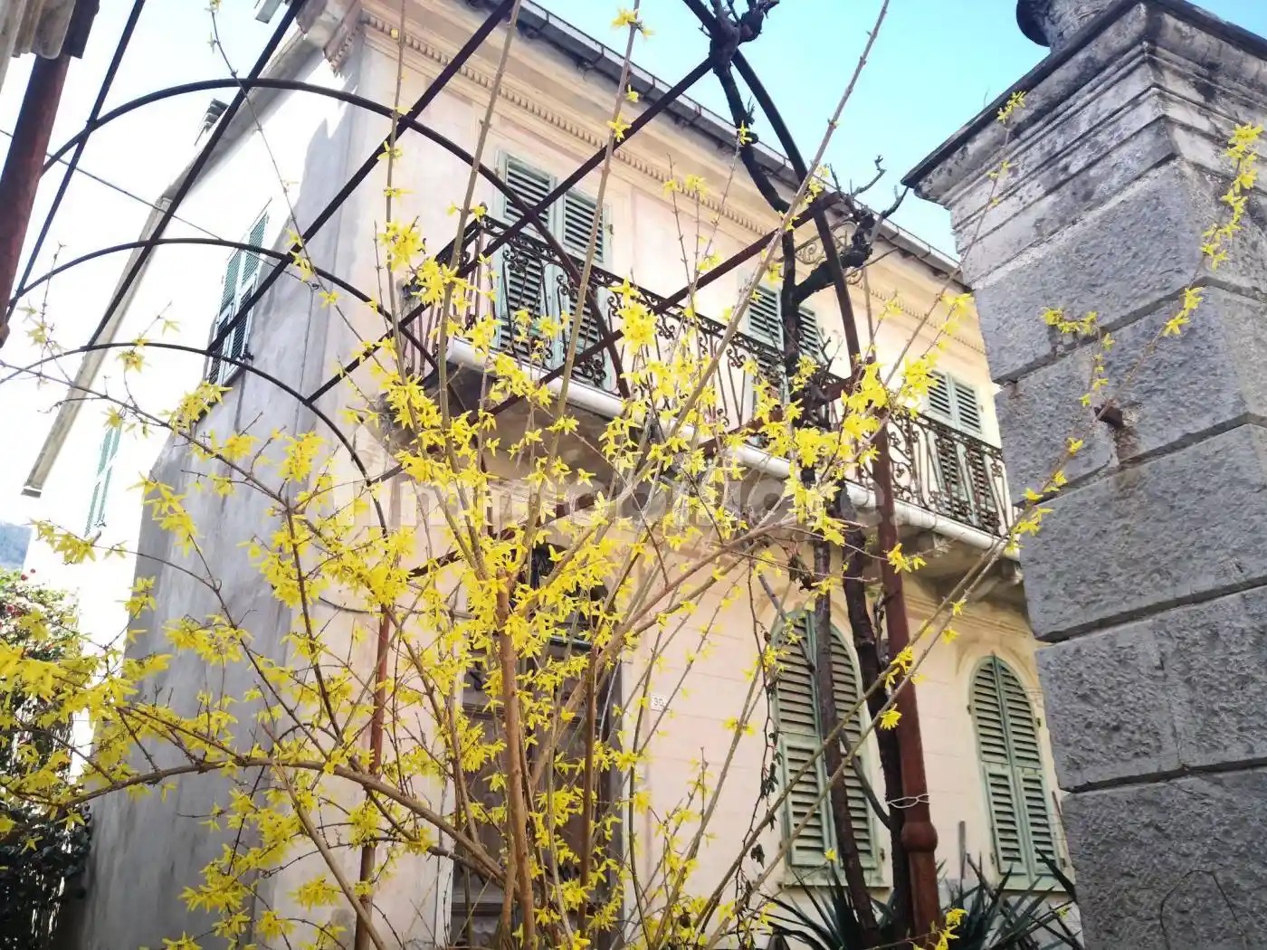 Villa in vendita a Borzonasca