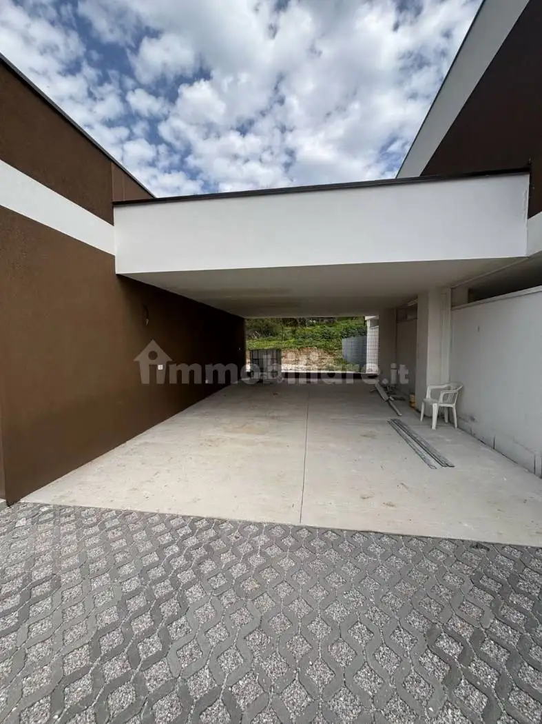 Appartamento in vendita a Salerno