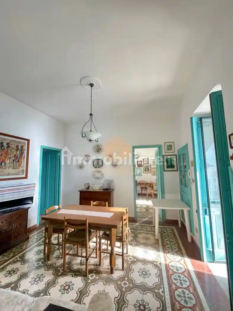 Villa in vendita a Castro